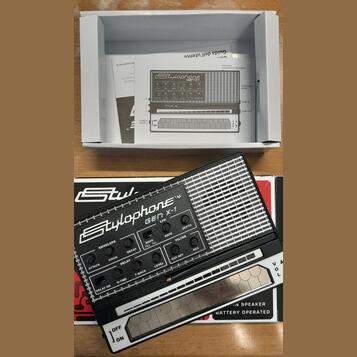 Syntezátor Dubreq Stylophone Gen X-­1
