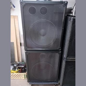 Basové reproboxy 18"