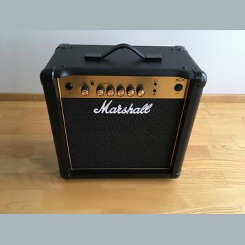Kytarové kombo Marshall MG15CF