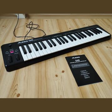 Midi keyboard klávesy Alesis Q49