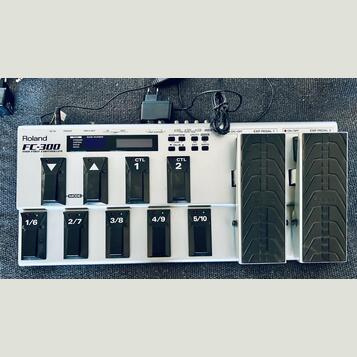 Roland FC-300 MIDI Foot Controller