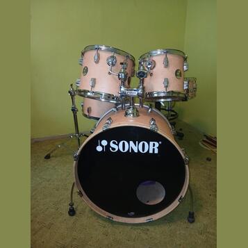 Sonor 1005