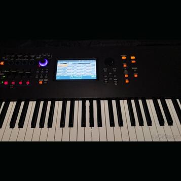 Yamaha MODX 8