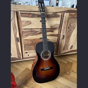 EASTMAN Parlor DLX