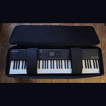 Studiologic SL73 MK2 (MKII) + Gator obal, sustain pedál VFP1