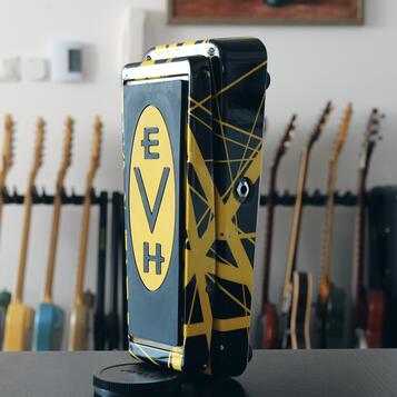 Dunlop EVH95 Eddie Van Halen Signature Cry Baby Wah 