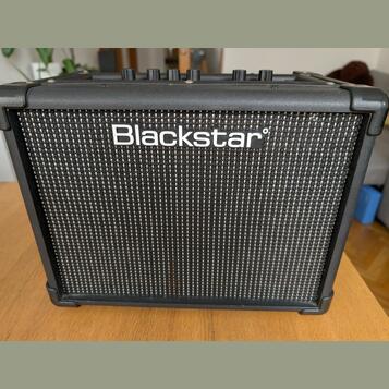 Kombo BLACKSTAR ID:CORE V1 Stereo 10