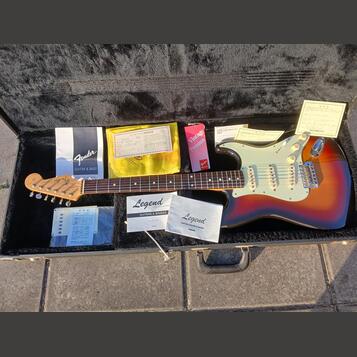 FENDER Stratocaster  ST62TX