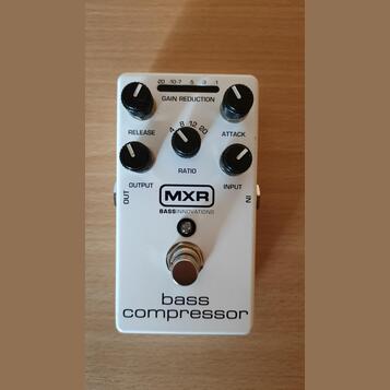 Baskytarový kompresor DUNLOP MXR M87
