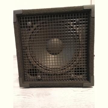 Baskytarový box 1x10" 200W 4ohm.