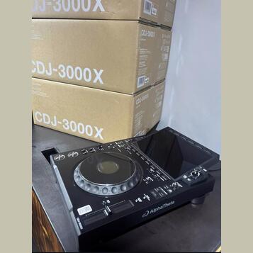 AlphaTheta CDJ-3000X , Pioneer CDJ-3000, Pioneer DJ DJM-A9,