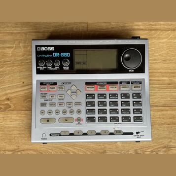 BOSS DR-880 Dr. Rhythm