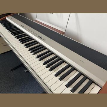 Digitální piano Korg SP-300