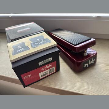 Dunlop RED95 Original Cry Baby Wah – limitovaná edice, TOP
