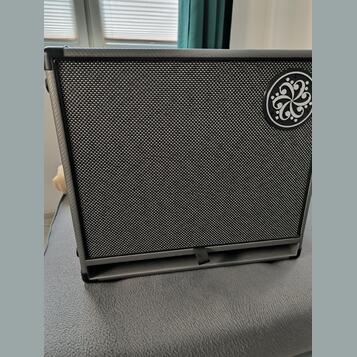 Predám Darkglass DG 1/12 n,500W 8 Ohm 