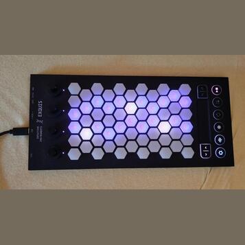 Intuitive Instruments Exquis 32