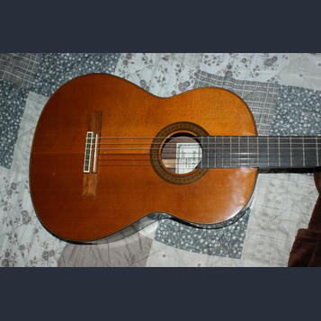 Mistrovská Yamaha 3 A