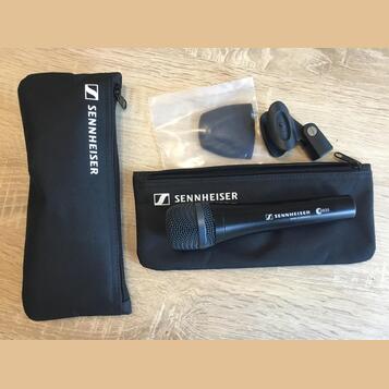 Sennheiser E935