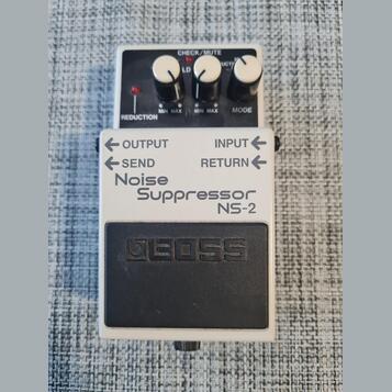  BOSS NS-2 Noise Suppressor