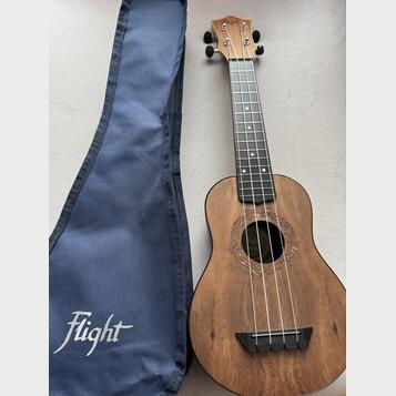 Ukulele flight