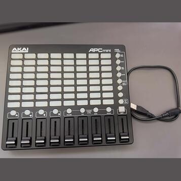 Akai APCmini