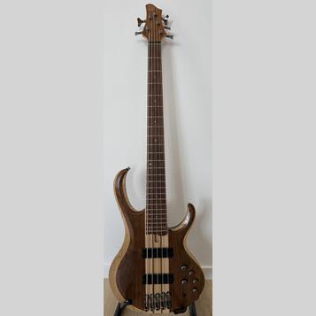 5-strunová basgitara Ibanez BTB 745, 1r záruka + gigbag