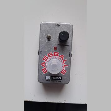 EHX BassBalls