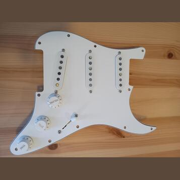 Tůma pickups Bonnie & Dog Stratocaster sada
