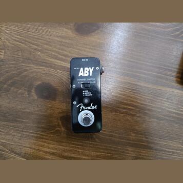 Fender microABY