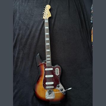 Fender Squier Bass VI 