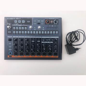Prodám DrumBrute Impact