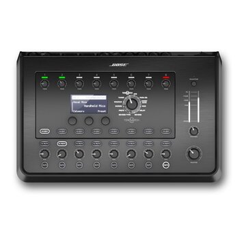 Černý mixovací pult s osmi kanály, na kterém je nápis BOSE. Uprostřed se nachází displej s texty CH 1, ToneMatch(tm), Vocal Mics a Handheld Mics, ved…
