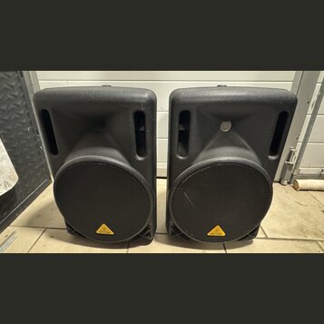 Behringer Eurolive B210D 2ks