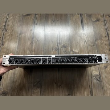Behringer Composer Pro-XL MDX2600