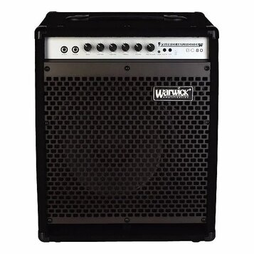 Černý basový kombo zesilovač s kovovou mřížkou. Na horním ovládacím panelu je nápis BC 80 a logo Warwick. Uprostřed mřížky je bílo-černý štítek s náp…