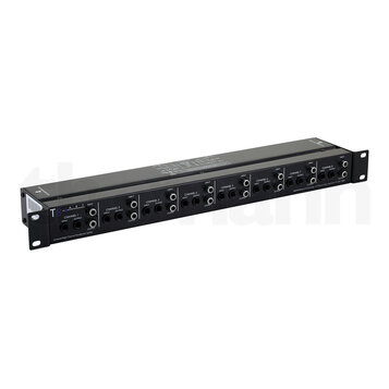 Černý rackový přístroj s nápisem T8-ART a popiskem Universal Eight Channel Transformer Isolator. Přední panel obsahuje osm kanálů, z nichž každý má v…