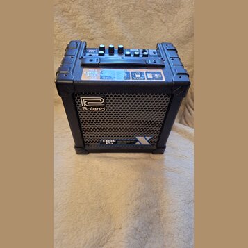 Roland cube 15x 15w