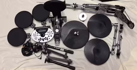 E Drum set Millenium MPS 600 - bez rampy a snare Sleva!