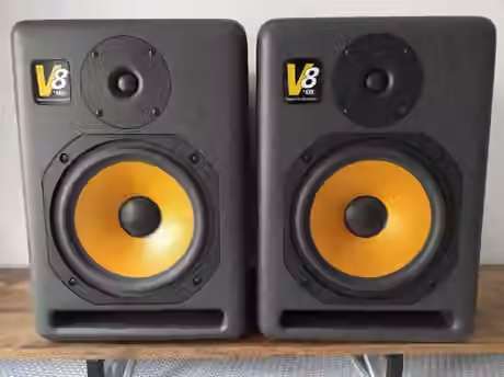 KRK V8 series 1 &scaron;t&uacute;diov&eacute; monitory