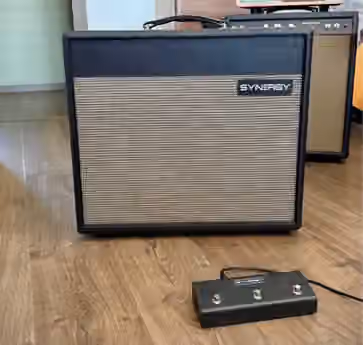 lampove kombo Synergy Syn 30 s modulom Friedman Deluxe HBE