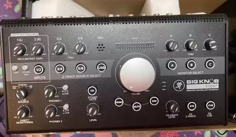 Mackie Big Knob Studio+