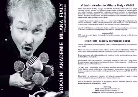 *VOKALISTA JE LEADER KAPELY*