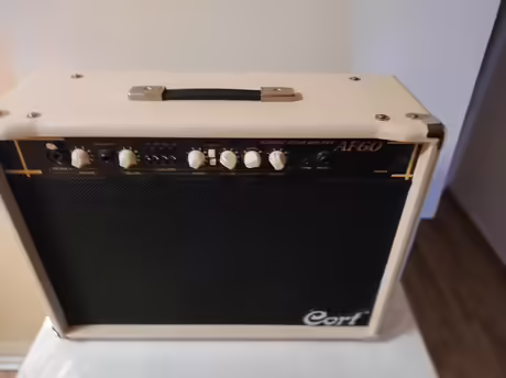 Cort AF-60 Akustick&eacute; kombo