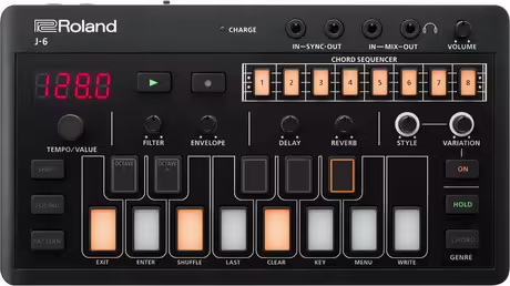 Roland AIRA Compact J-6 Chord Synth Syntetiz&aacute;tor