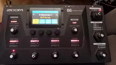 Zoom B6 + footswitch