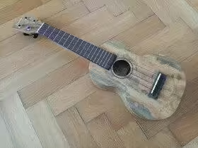 Luxusn&iacute; sopranov&eacute; ukulele Pono